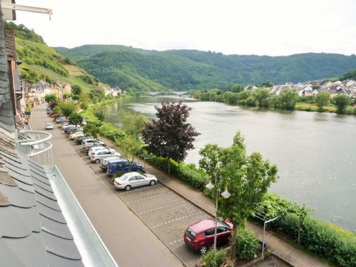 Ferienwohnung Mosel Ausblick Zell Exterior foto