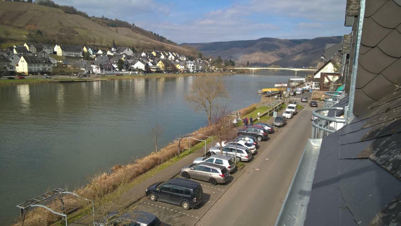 Ferienwohnung Mosel Ausblick Zell Exterior foto